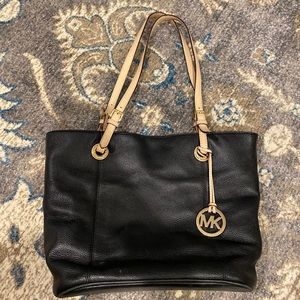 Michael Kors Tote